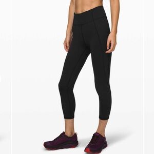 Lululemon Athletica time to sweat crop leggings